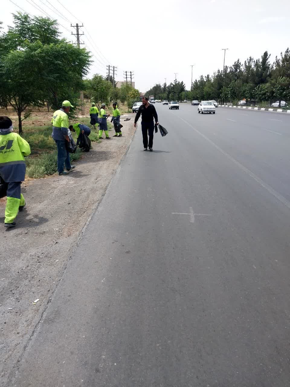 اجرای طرح جهادی پاکسازی و رفت و روب معابر