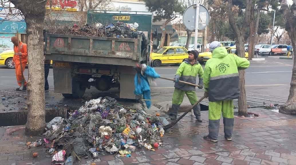 جمع آوری روزانه 80 تن زباله از سطح منطقه یک